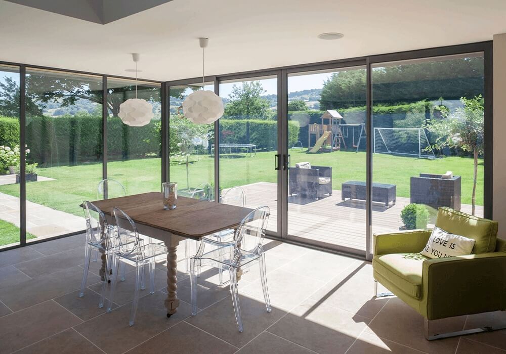 Open-Plan Kitchen Extensions in Oxfordshire: Planning, Layouts and Budget Factors